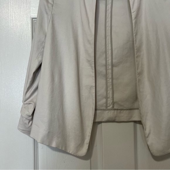 Aritzia Babaton Power Waist Open-Front Linen Cropped Blazer Jacket Beige - Sz 2 - Picture 6 of 15